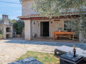 Holiday Home Lara by Interhome